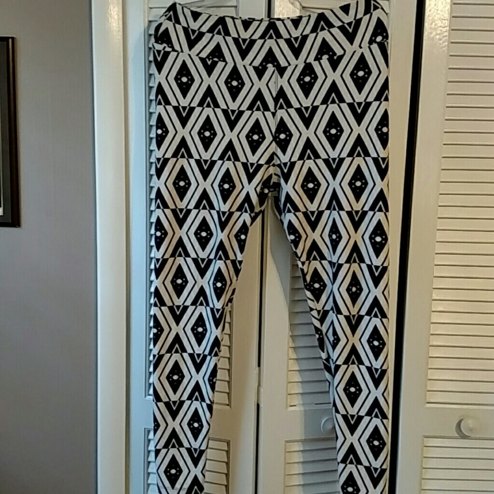 LuLaRoe leggings